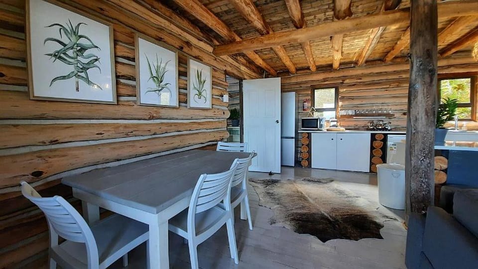 Bayview Loghome House in Port Elizabeth