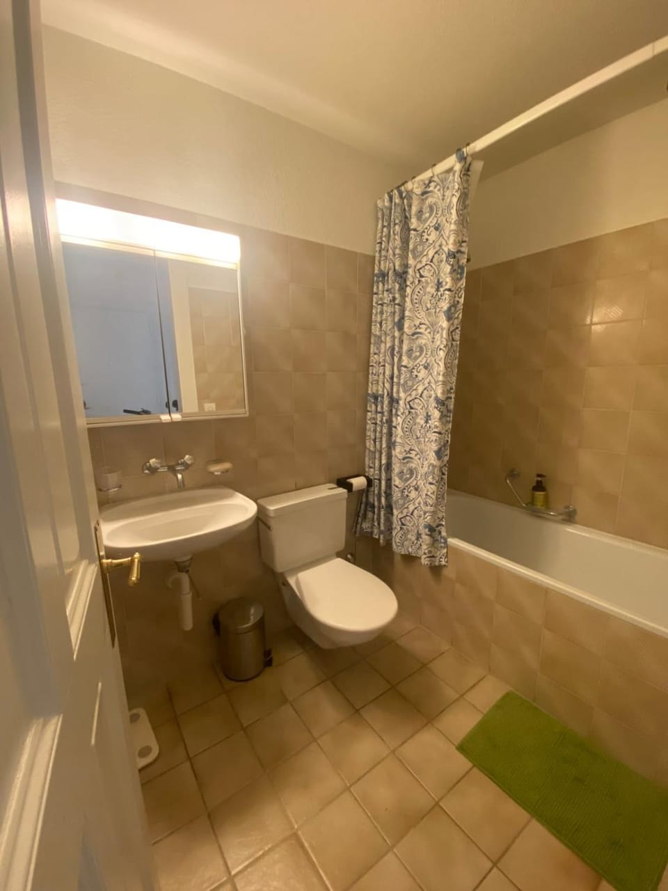 Toilet, Bathroom, Bath