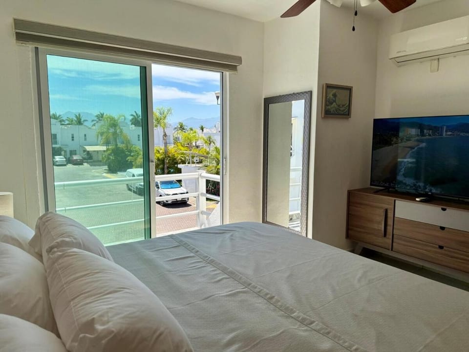 Relaxing 3BR Vacation Home w Pool, BBQ, King Suite Near Beach Nuevo Vallarta House in State of Nayarit