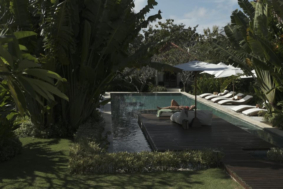 Pool view, Swimming pool