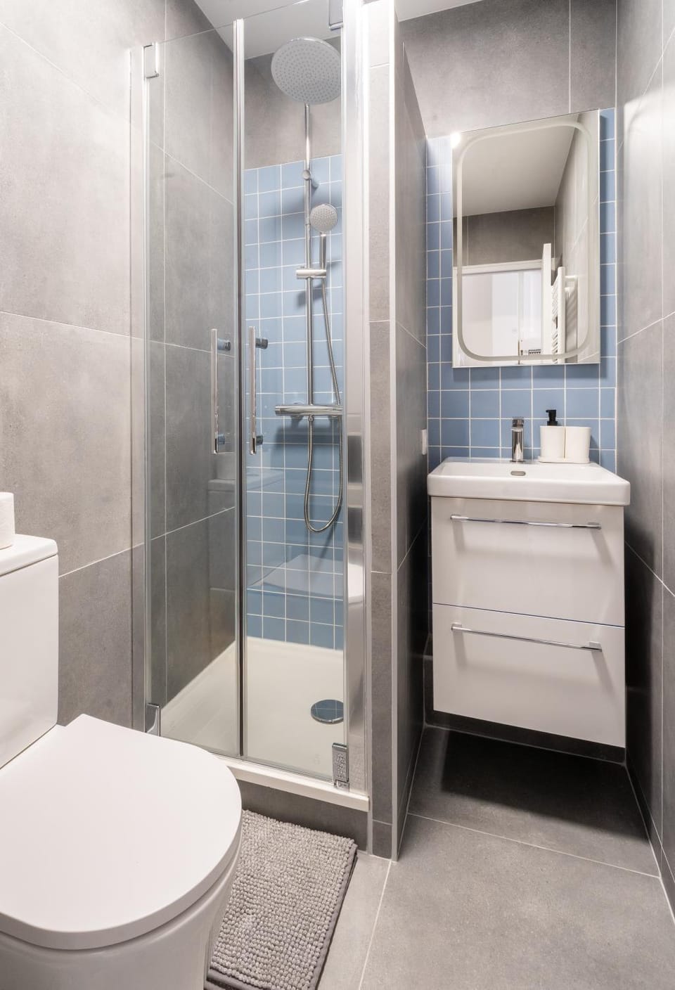 Studio Vieux Nice refait à neuf - Climatisation Apartment in Nice