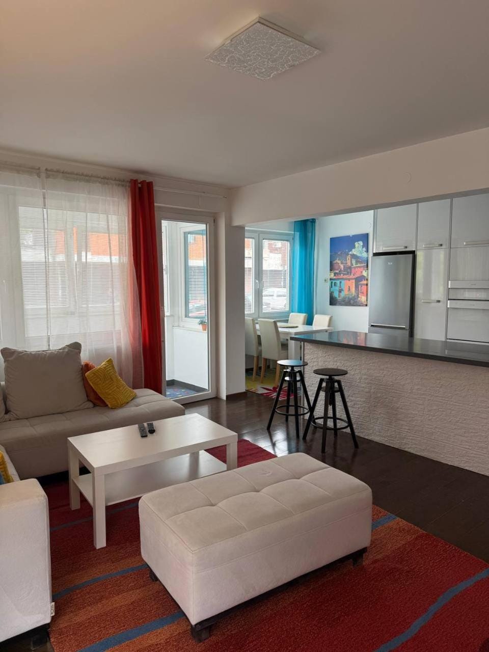 Living room, Seating area, Dining area, kitchen