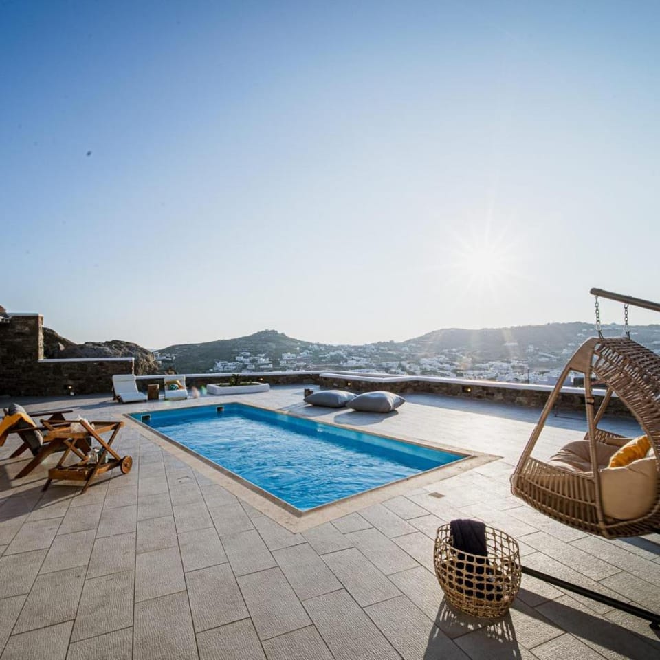 Mykonos Villa Sympatico, Private Pool & Sea Vistas Villa in Decentralized Administration of the Aegean