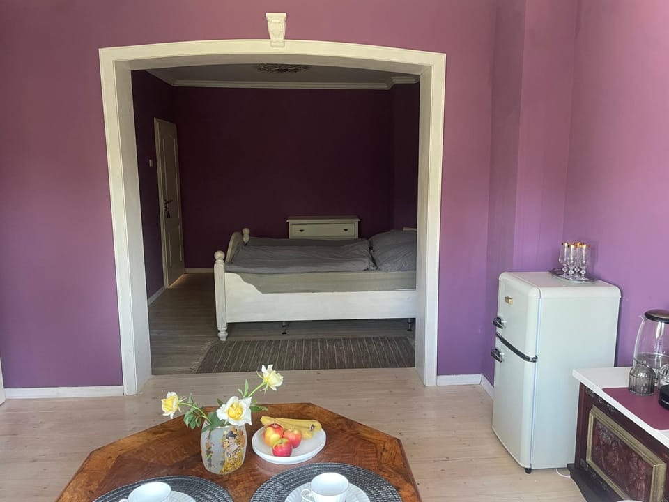 Gemütlicher Oase mit eigenen Bad in Zentrale, jedoch ruhige Lage Bed and Breakfast in Mönchengladbach
