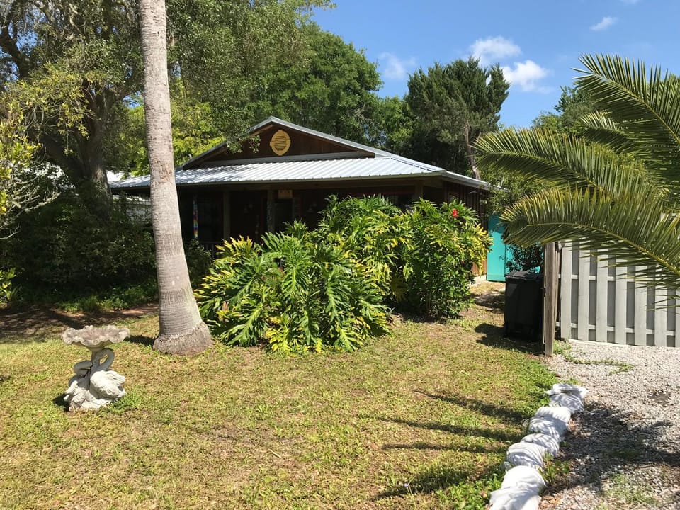 Property building, Natural landscape