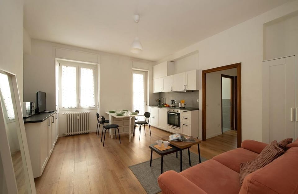 M4 Tolstoj Bilocale Moderno a 50m dalla Metro Apartment in Milan