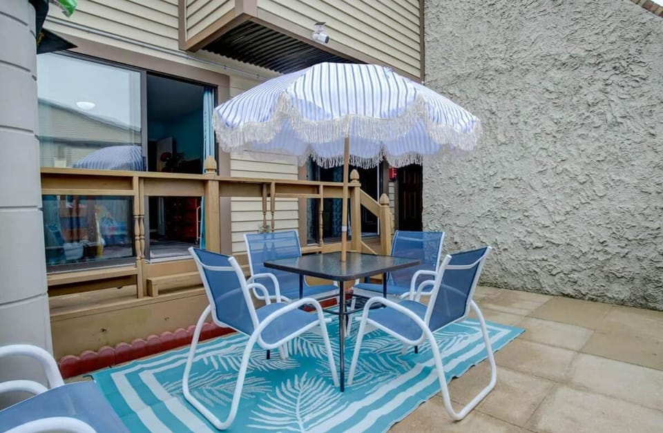 Stunning Amenities, Walk to Beach, Dock Available Apartment in Ocean City