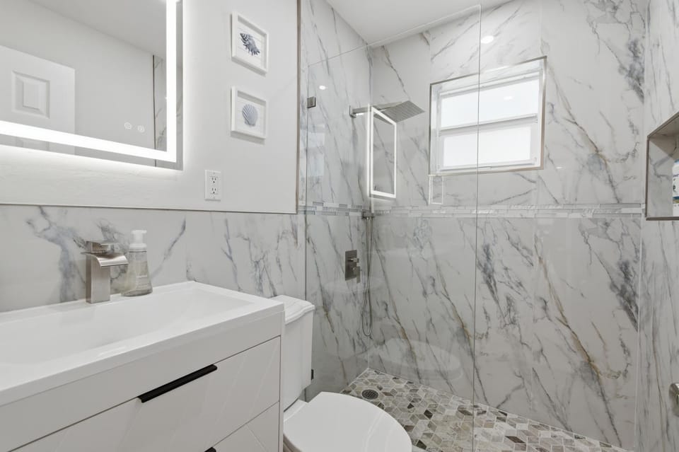 Naples Triplex Retreat Villa in East Naples