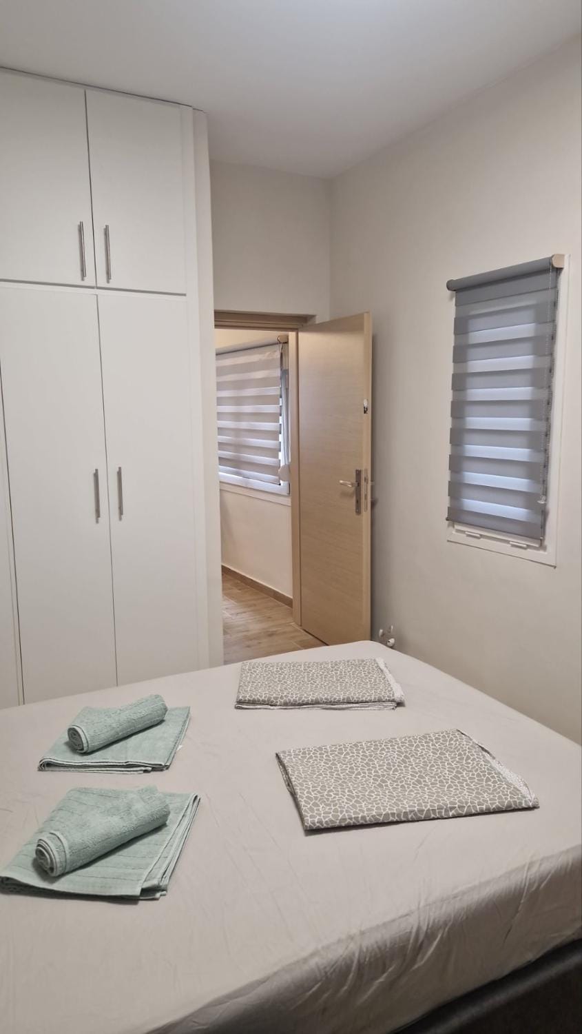 Bed, Photo of the whole room, Bedroom, towels, wardrobe