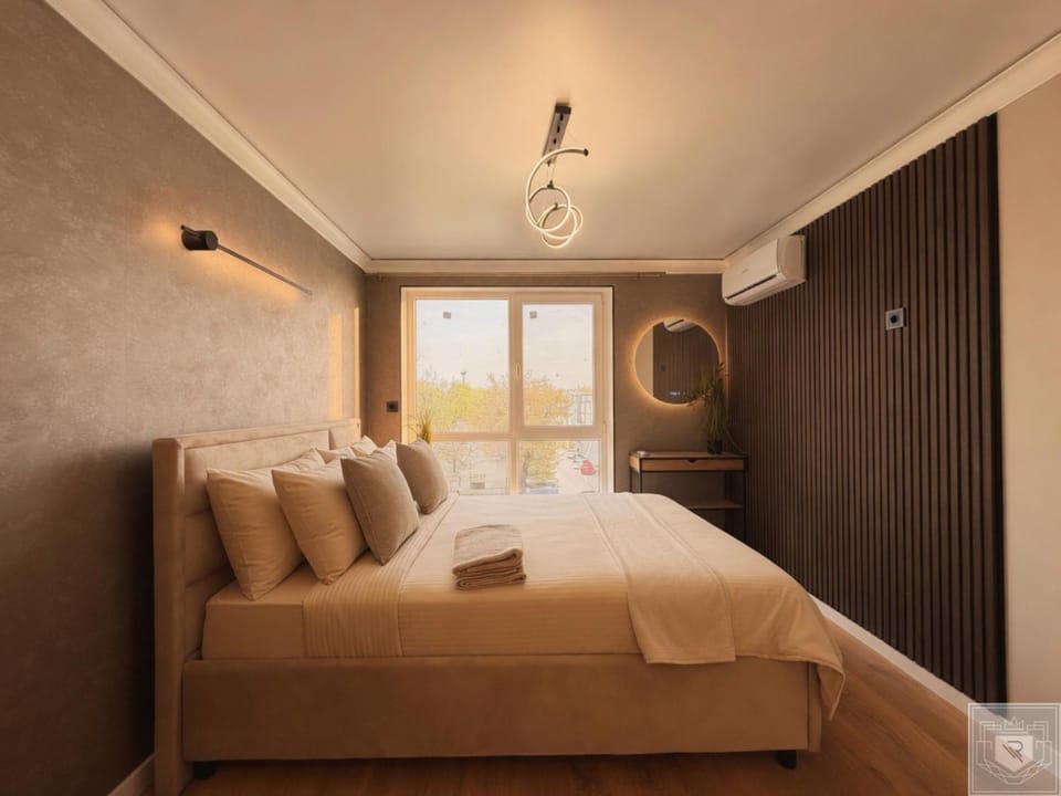 RentHouse Apartments - Moonlight Airport Studio Apartment in Chișinău