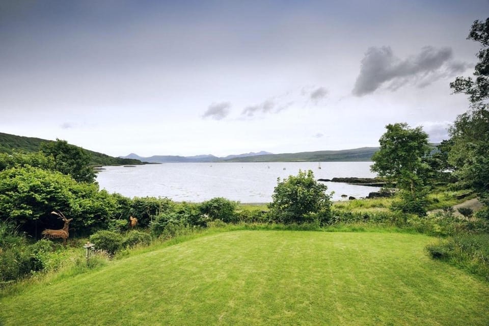 Natural landscape, Lake view, Mountain view, River view, Sea view