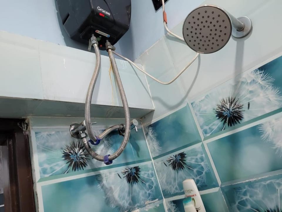 Shower, Bathroom, heating