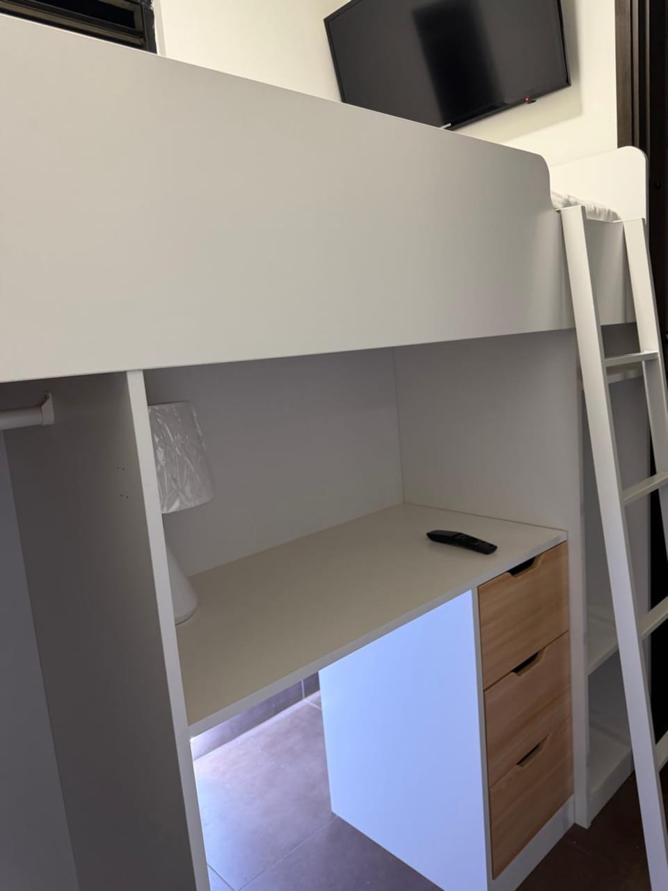 Bed, Photo of the whole room, Bedroom, bunk bed