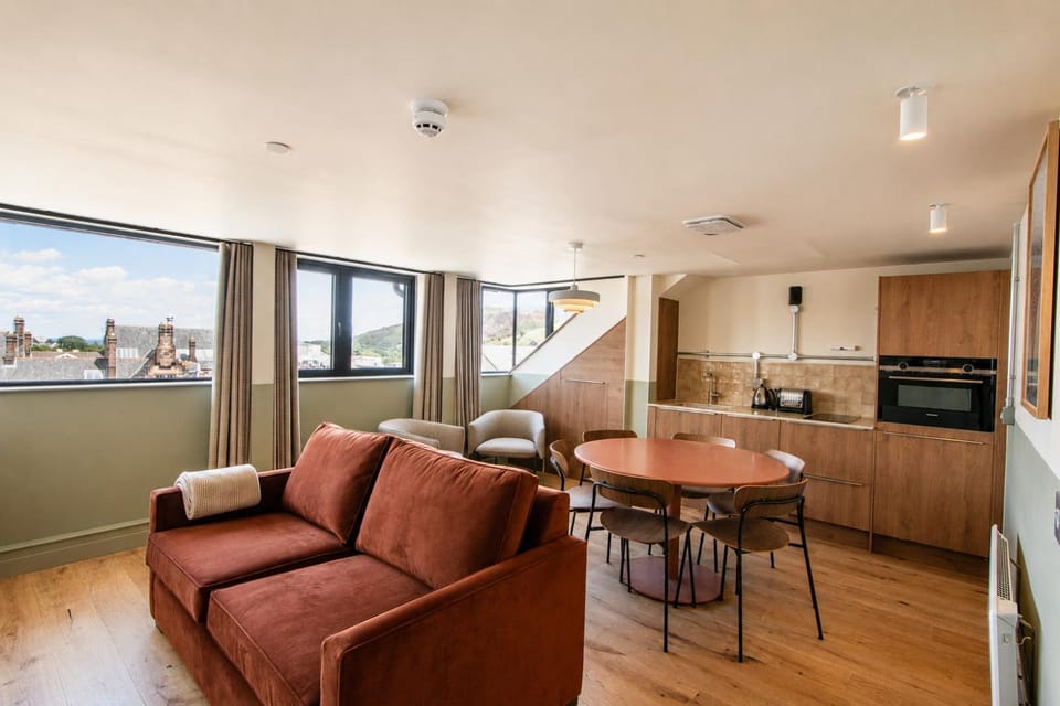 Living room, Dining area, kitchen