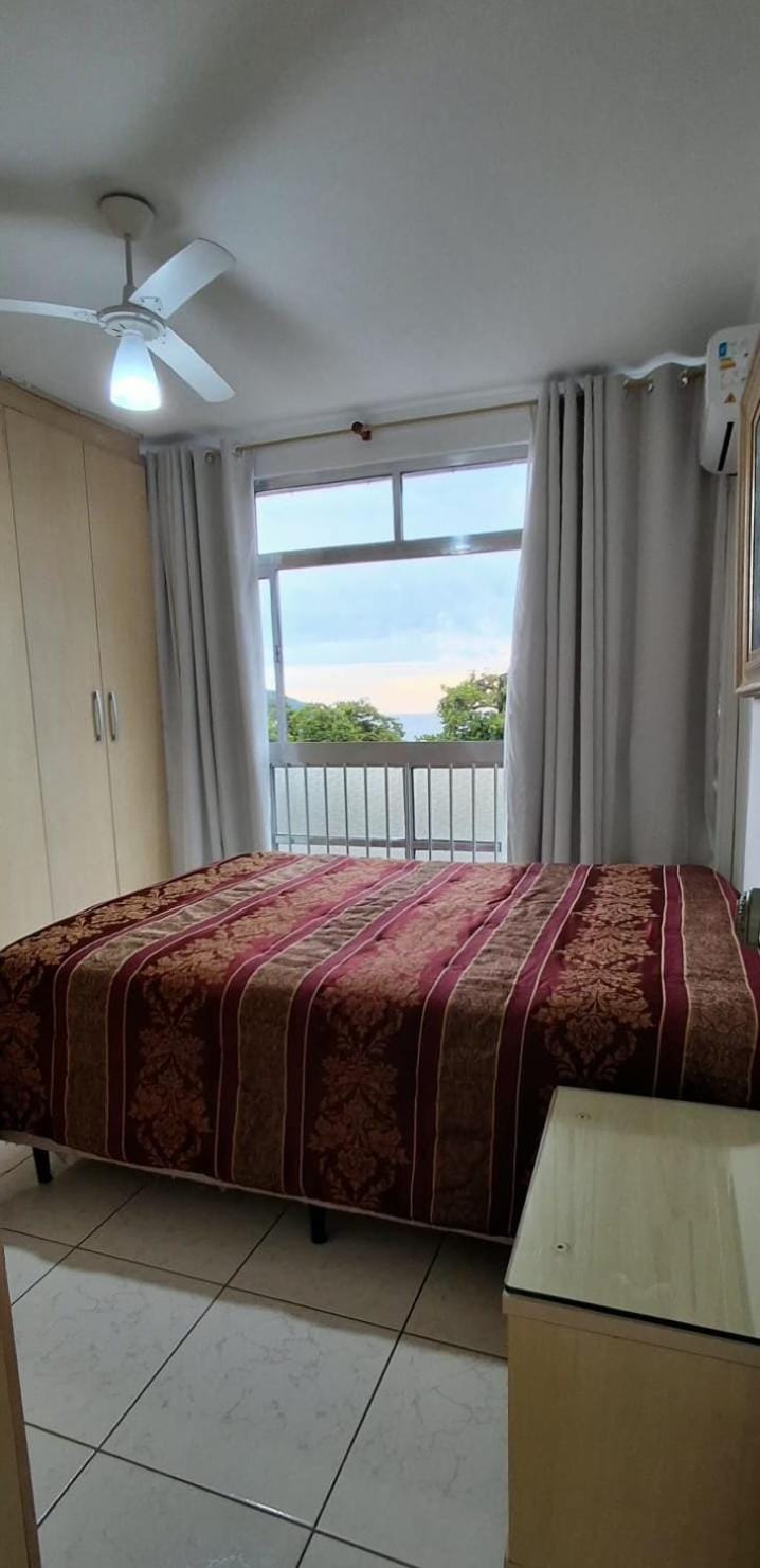 Frente pro Mar Pé na Areia APTO COMPLETO 2 quartos Apartment in Santos