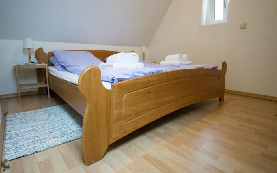 Living room, Bedroom
