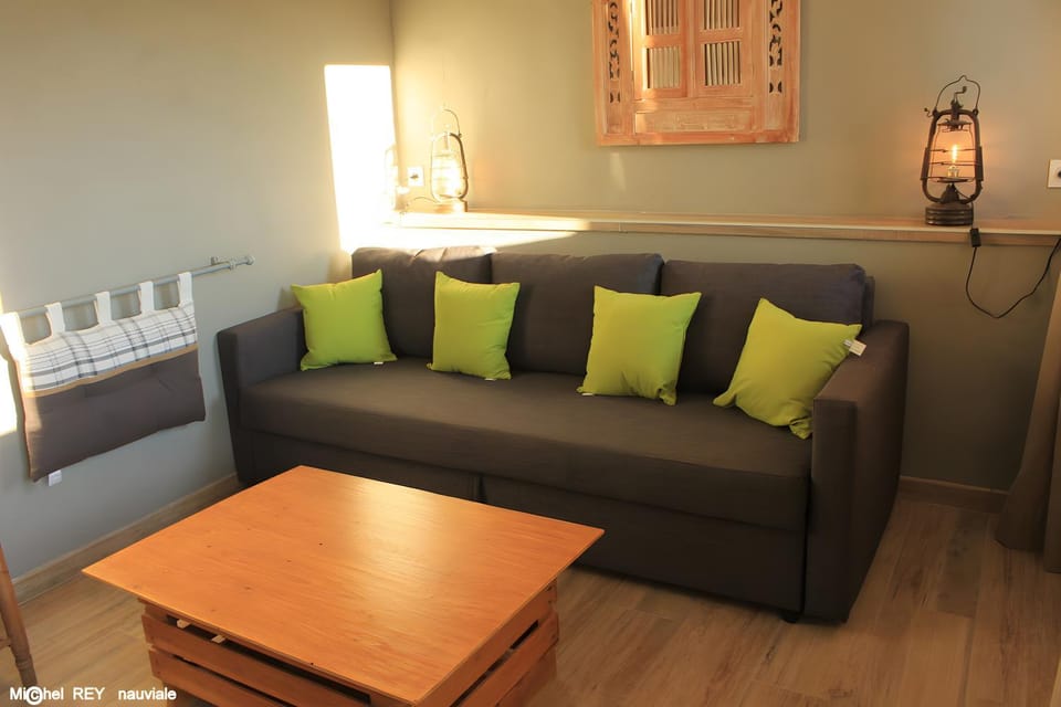 Property building, Living room