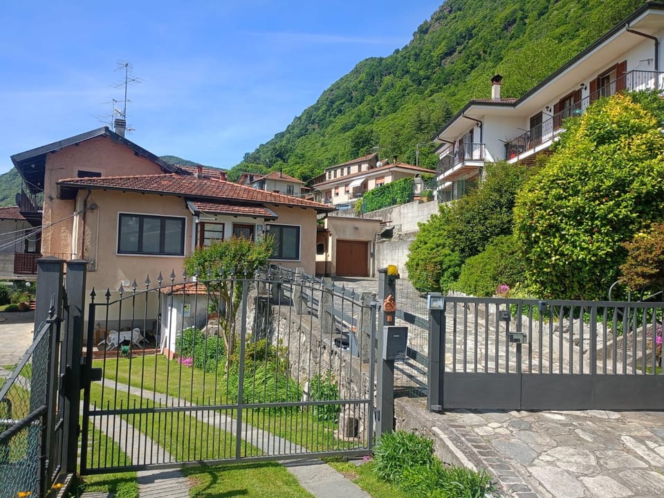 Casa Silvia Natura Relax, Sport & Family House in Omegna