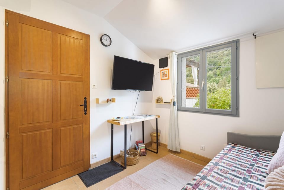 Les Murmures Des Albères Apartment in Catalonia