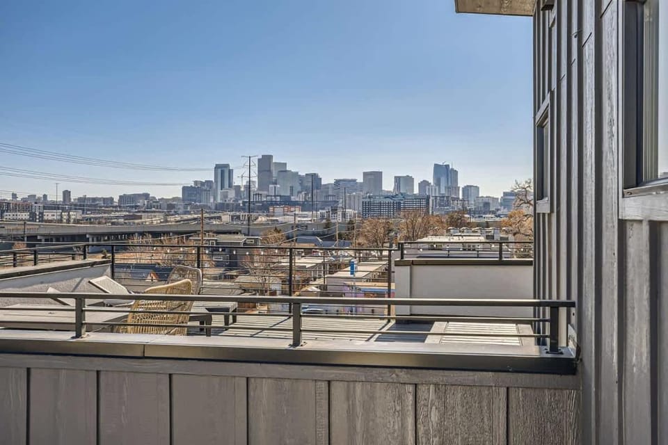 Day, View (from property/room), Balcony/Terrace, City view