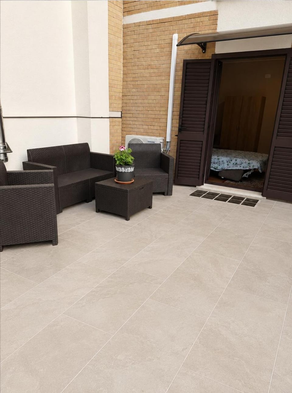 Seating area