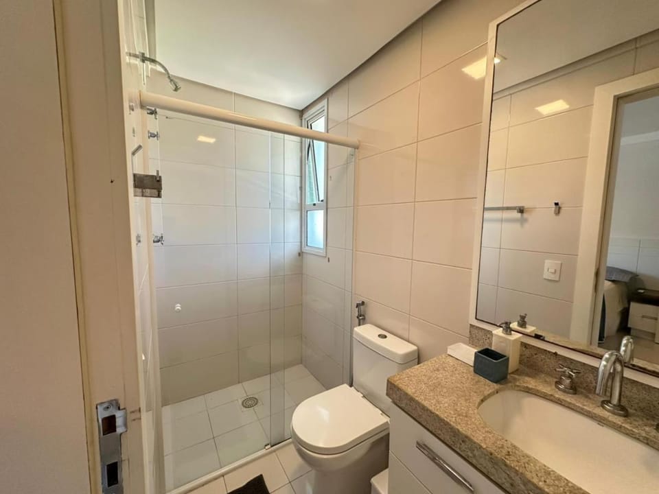 Apartamento c 4 dormitórios Apartment in Florianopolis