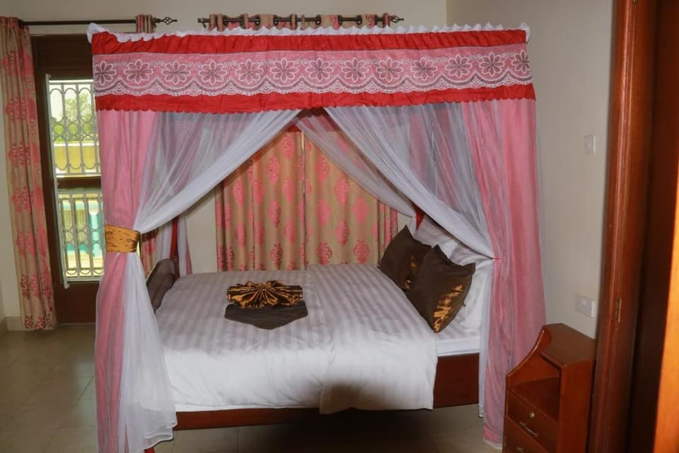 Uhuru 50 Hotel Hotel in Uganda