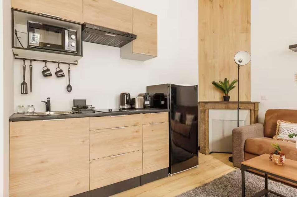 Charming AC Studio 2 Guests La Villette Apartment in Pantin