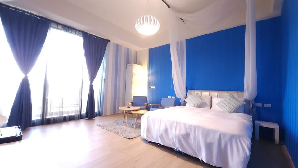View (from property/room), Photo of the whole room
