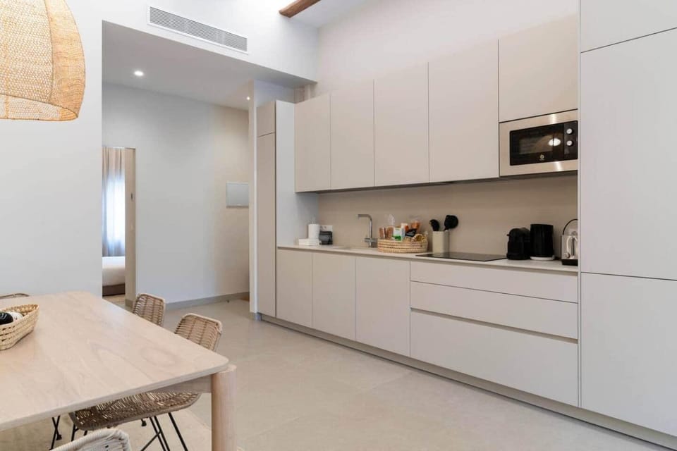Kitchen or kitchenette, Lobby or reception