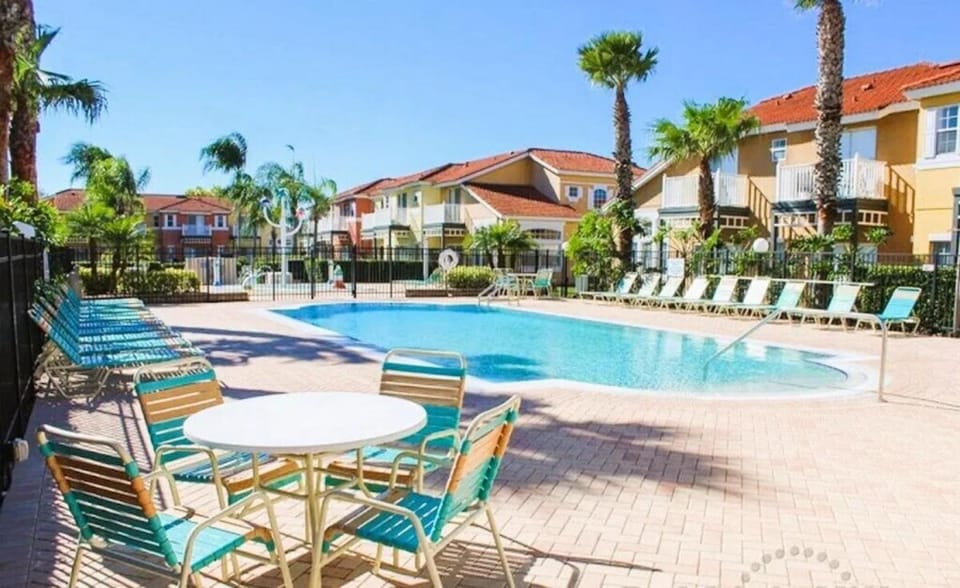 Pool view, Swimming pool, Swimming pool, sunbed