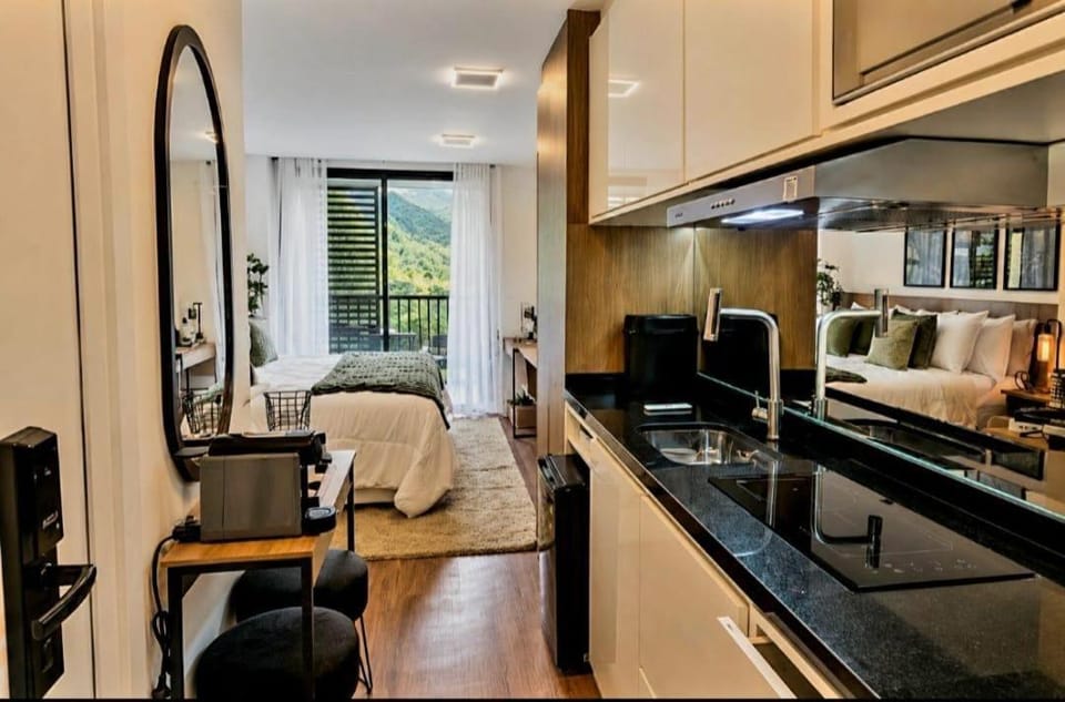 Loft de Luxo no Granja Brasil Resort ,Centro de Itaipava ,Estrutura Completa Apartment in State of Rio de Janeiro