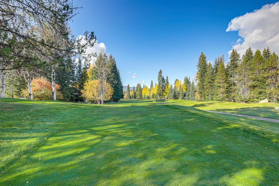 Luxury McCall Lodge: Hike, Ski, Golf & More! House in McCall