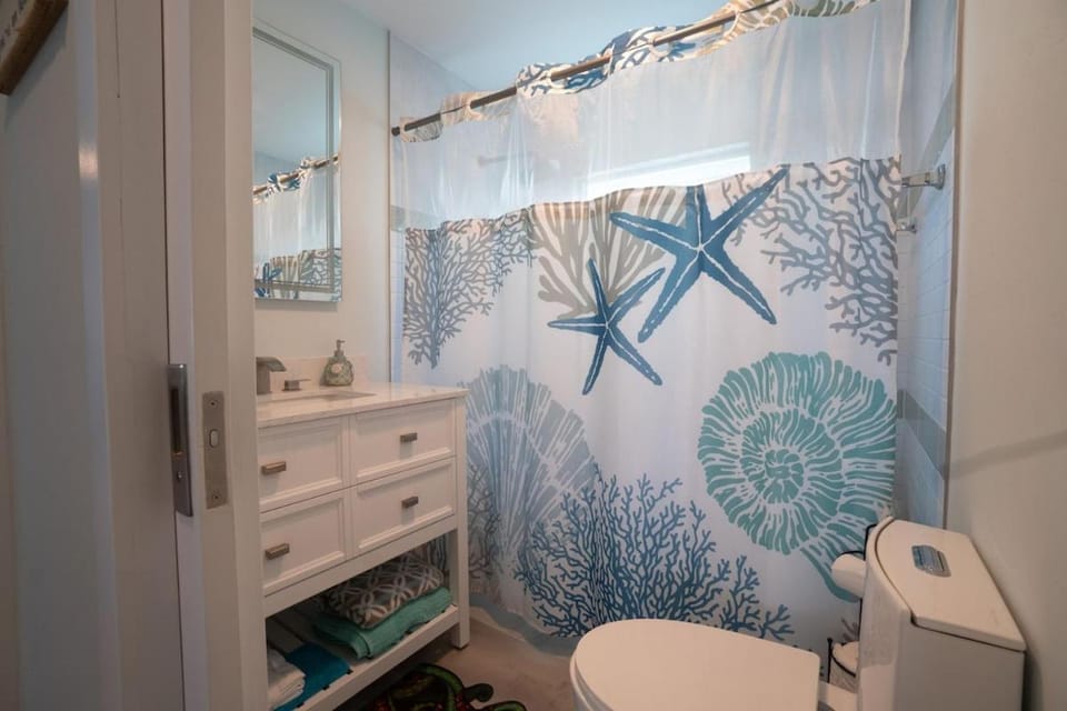 Bathroom, Bath