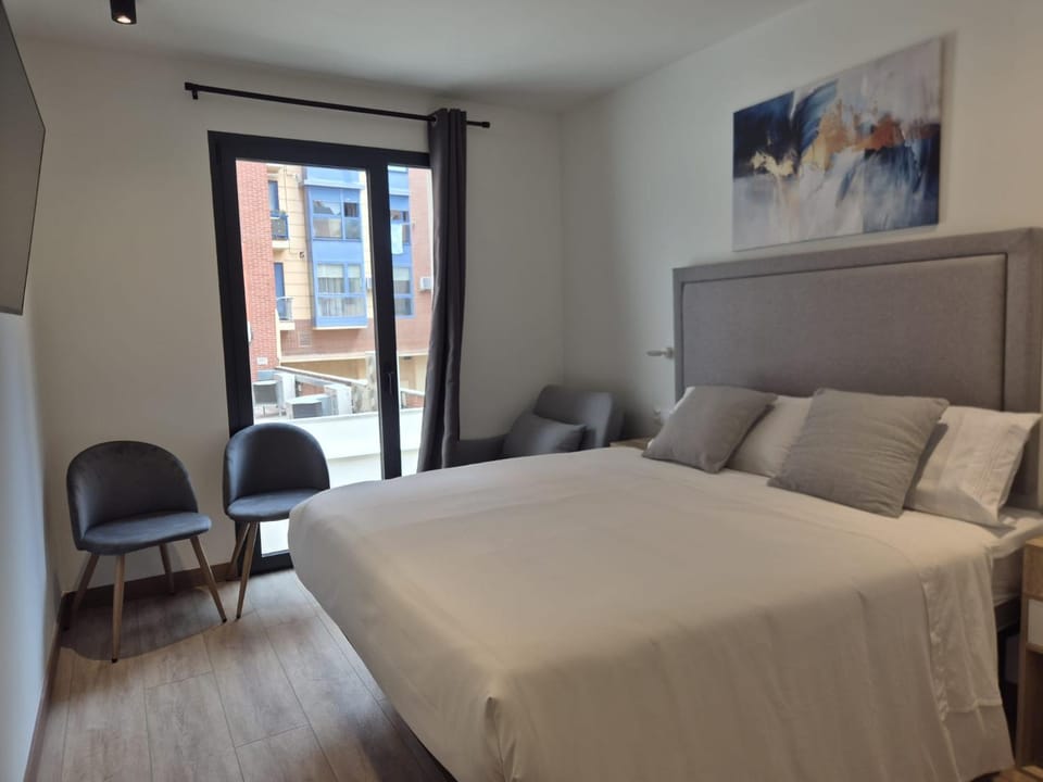 Bed, Photo of the whole room