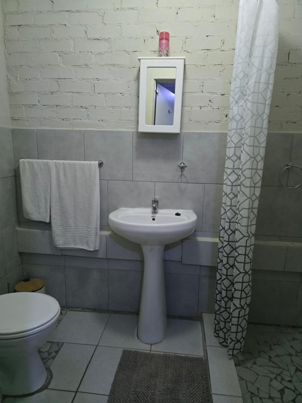 Vista Ree Guesthouse Pty Ltd Bed and Breakfast in North West, South Africa