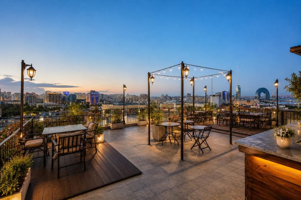 Restaurant/places to eat, Balcony/Terrace, Mountain view