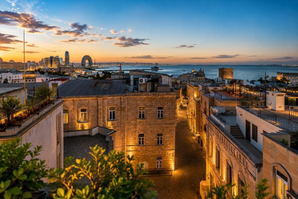 Property building, Nearby landmark, Day, Natural landscape, Balcony/Terrace, City view, Landmark view, Sea view, Sunrise, Sunset