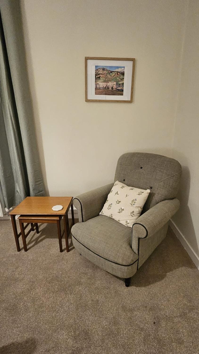 Spacious 2 Bedroom Flat in Coatbridge Apartment in Coatbridge