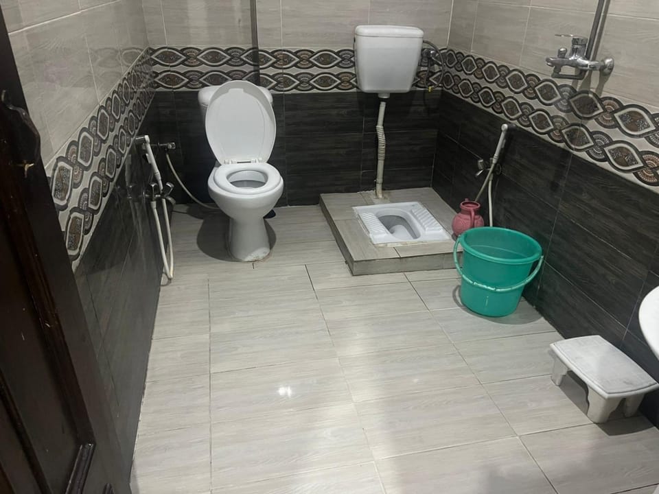 Bathroom, Bath