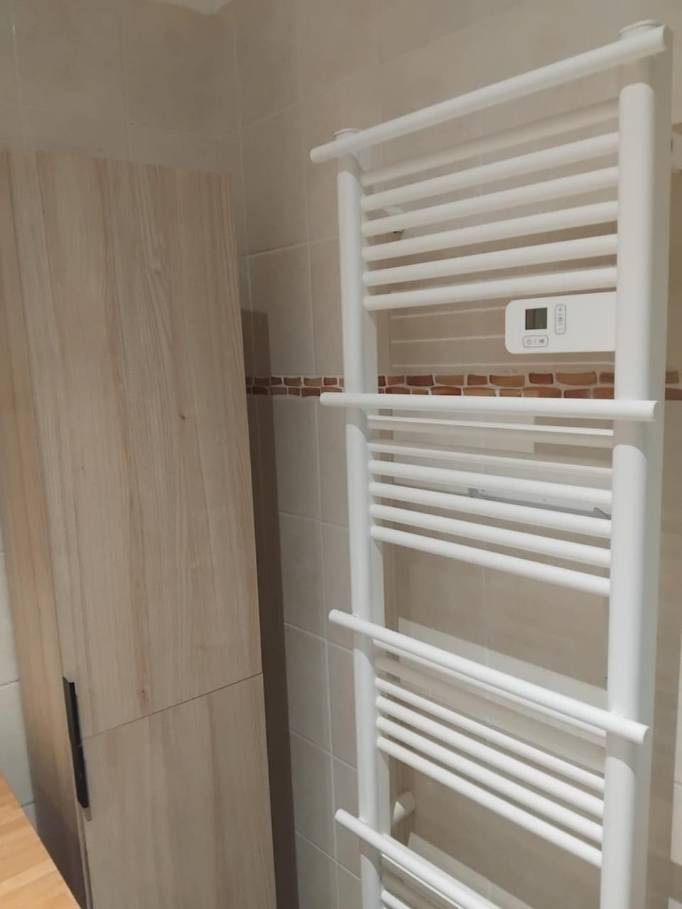 Loft de 130 m2 avec Spa et billard - internet - Entrée autonome Apartment in Brest