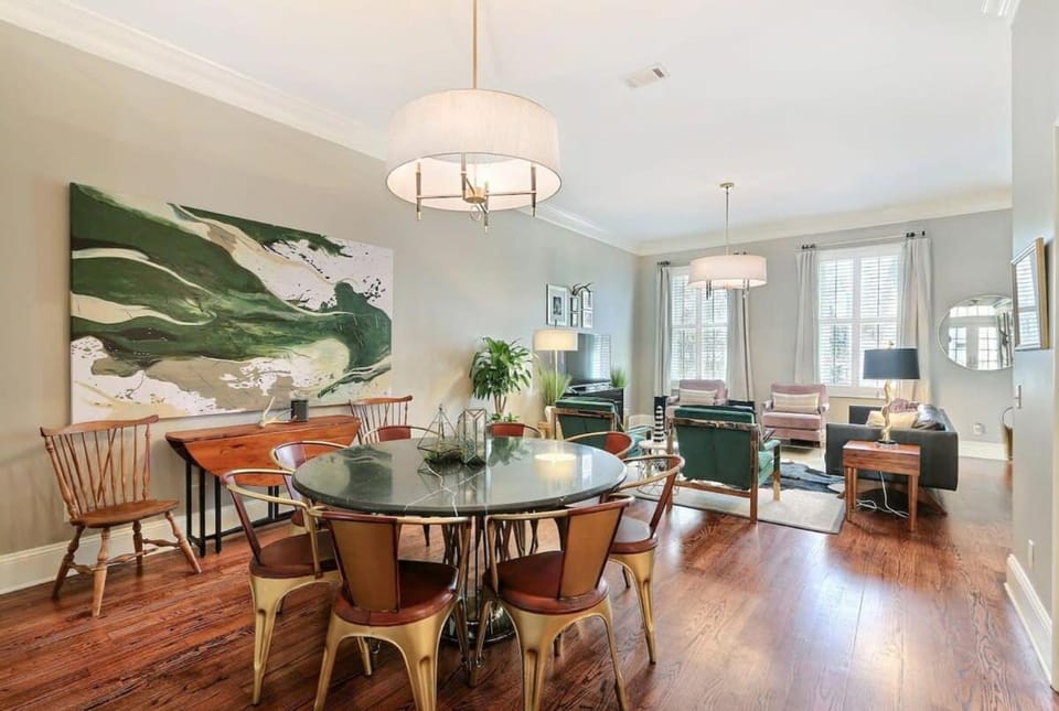 Beautiful Renovated Home Forsyth Park House in Savannah