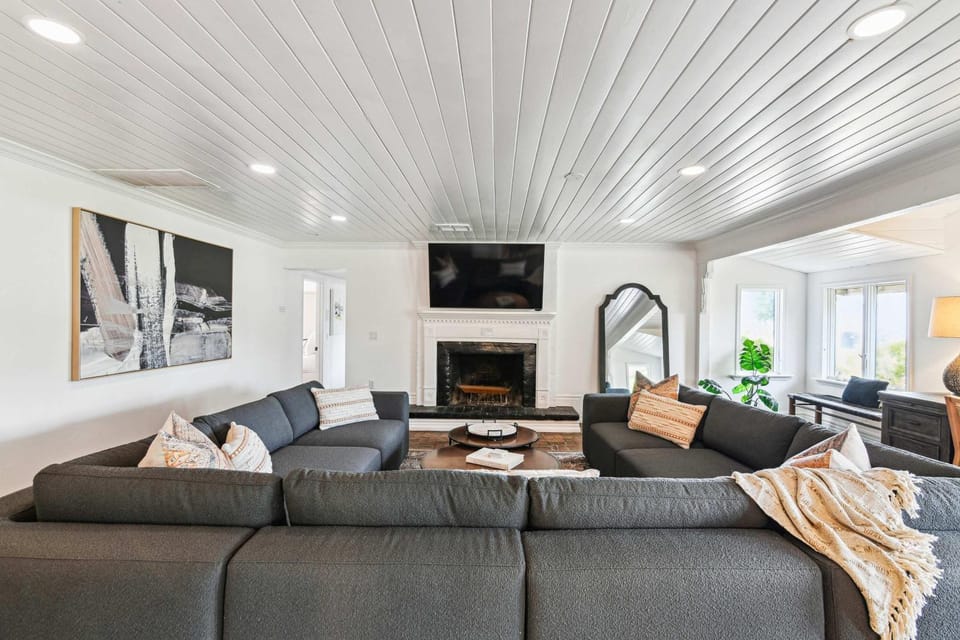 Scottsdale Luxury Mega Compound Heated Pools House in Scottsdale