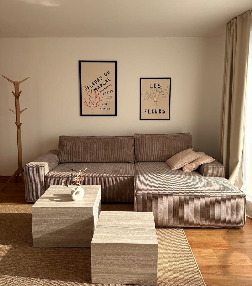 Stylish oasis near Frankfurt with sunny roof terrace, 1 bedroom Apartment in Hesse