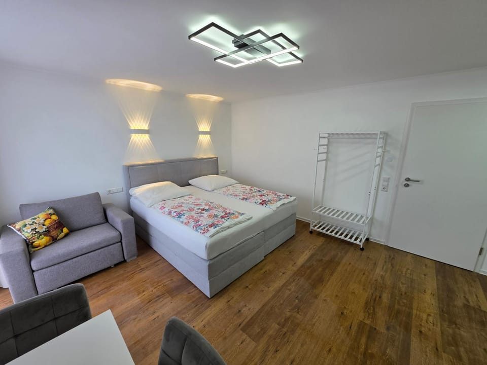 Bed, Photo of the whole room, Seating area, Bedroom, wardrobe