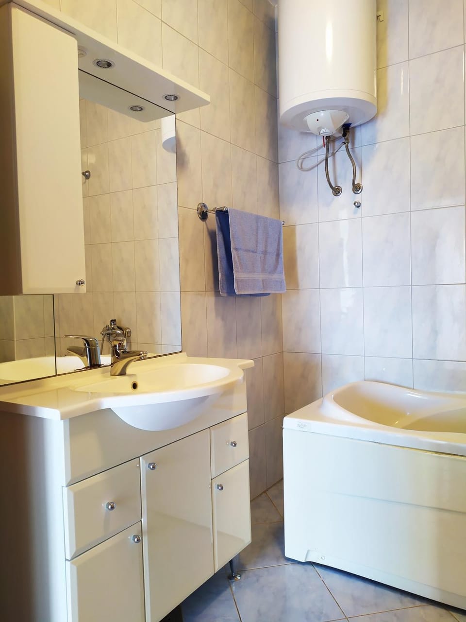 Toilet, Bathroom, Bath