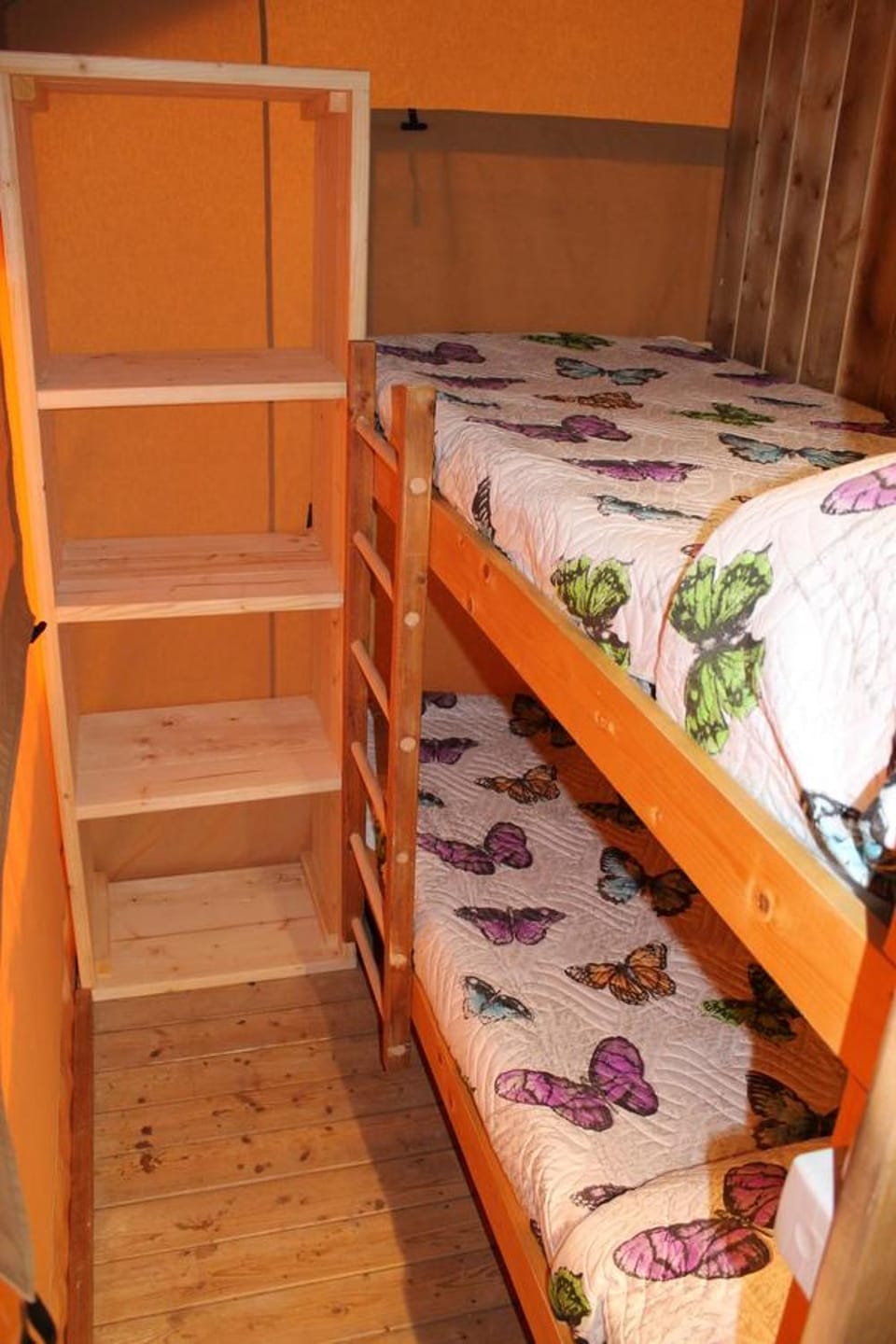 Photo of the whole room, bunk bed
