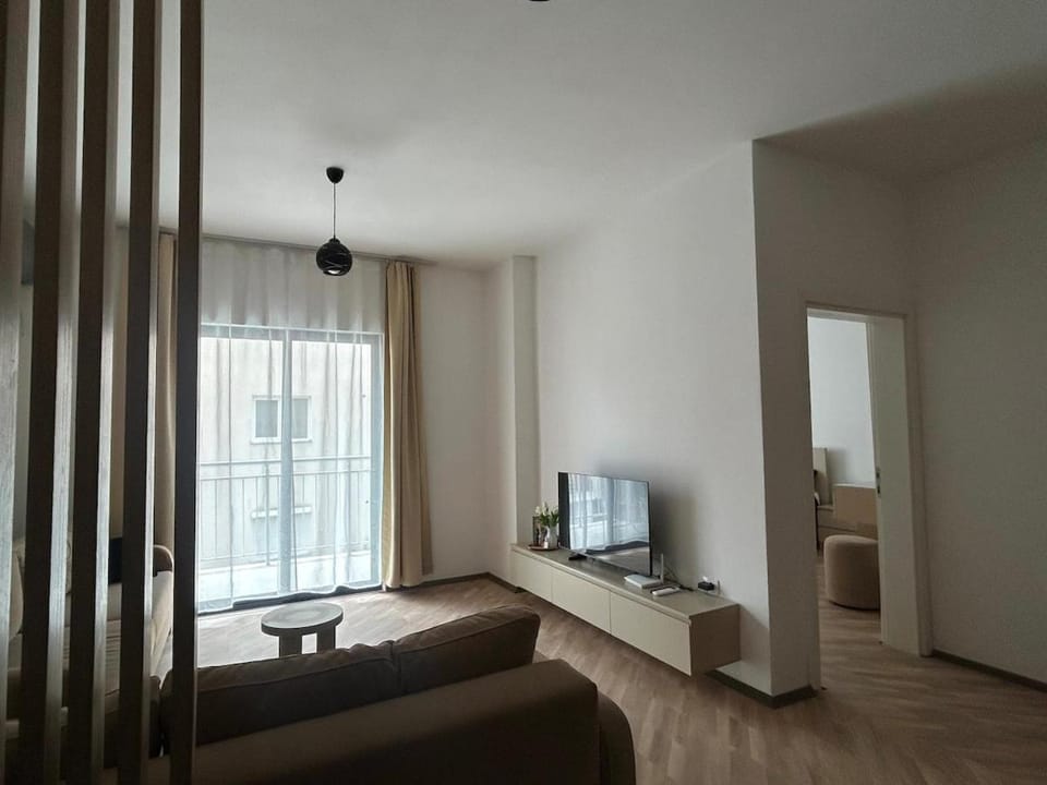 Communal lounge/ TV room, Living room, Seating area
