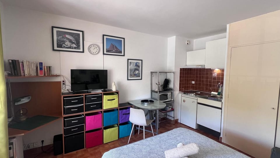 Les Appartements De Lina - Studio Cinfloc - Self Check-In - Apartment in La Grande-Motte