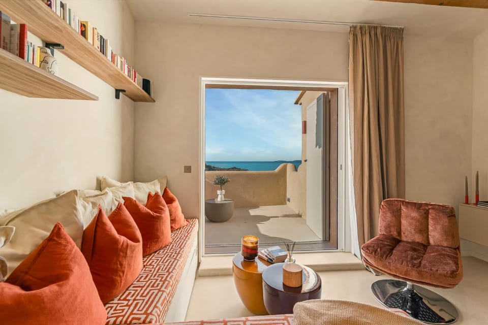 Gigaro sea view and beach Apartment in La Croix-Valmer